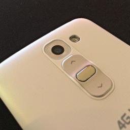 Achterkant LG G3 op foto te zien