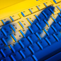 Europese hackersbende steelt 74 miljoen euro
