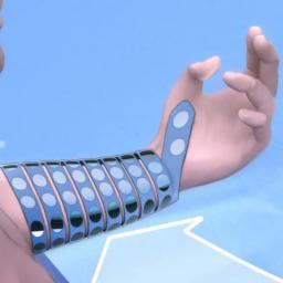 Hersenimplantaat laat verlamde man arm weer bewegen