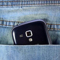 Providers moeten prijs telefoon vermelden bij abonnement