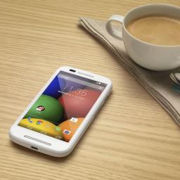 Review: Moto E is spotgoedkoop en maakt diepe indruk