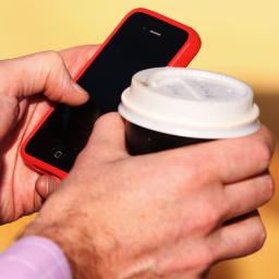 'Ruime meerderheid Nederlanders gebruikt wifi buitenshuis'