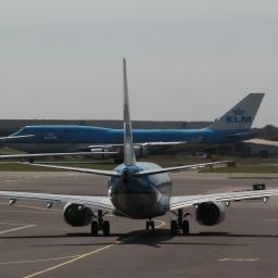 Schiphol verbiedt lege apparaten in vluchten naar VS