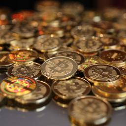 Bitcoinmiljonair gaat bekennen in witwas-zaak