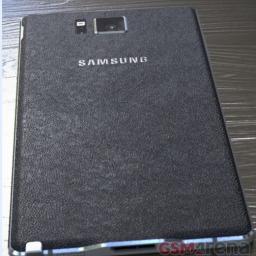 Gelekte foto's tonen Galaxy Note 4 met aluminium rand