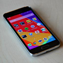 Review: Dure Galaxy S5 Mini met problemen
