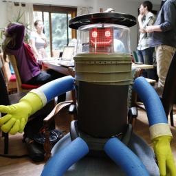 Robot liftend halverwege Canada