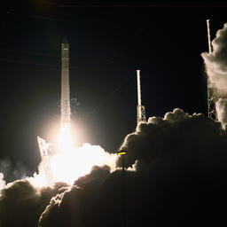 Dragon-capsule arriveert bij ISS met 3d-printer
