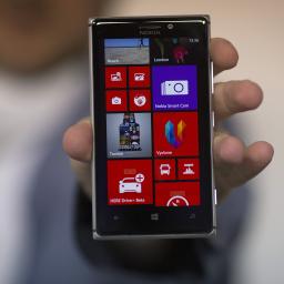 Windows Phone haalt Symbian voor het eerst in