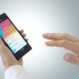 Bedrijf maakt ultrasone gebaren-bediening voor telefoons