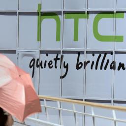 HTC boekt weer kleine winst