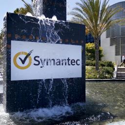 'Ook Symantec overweegt splitsing bedrijf'