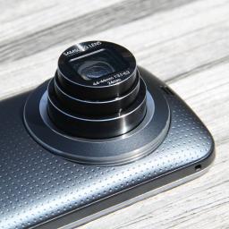 Optische zoom in dunne smartphones stap dichterbij