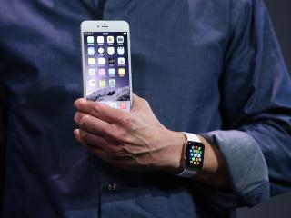 Directeur Tim Cook bedankt klanten voor steun in FBI-rechtszaak