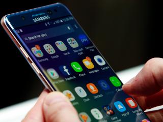 Smartphonemaker zou acculeverancier onder druk hebben gezet om sneller te leveren