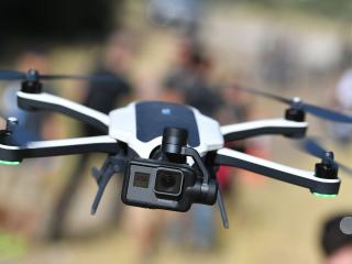 Hoe moeilijk maakt de Nederlandse wet het dronebezitters?